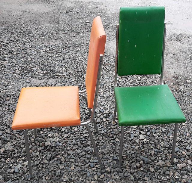 Retro židle koženka barevná - mix barev  (Retro zidle kozenka barevna ... mix barev, oranzova, modra, zelena .... (11 kusů).jpg)